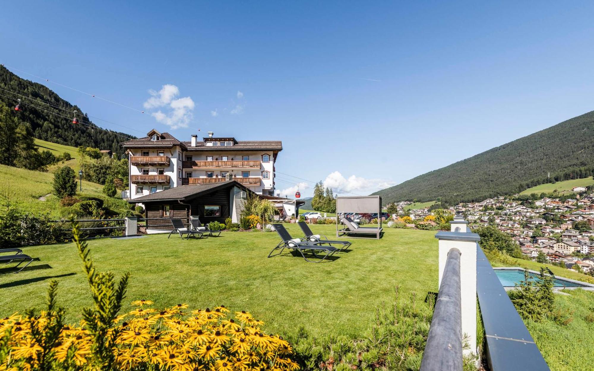 Hotel Rainell Dolomites Retreat Ortisei Exteriér fotografie